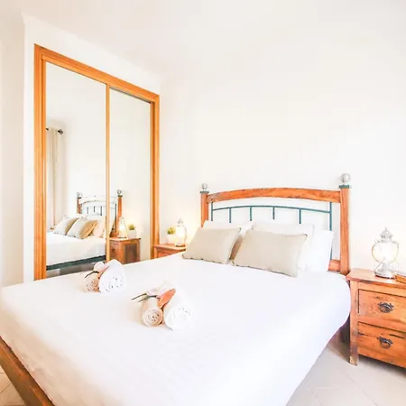 Apartmán Apartment In Albufeira Near Sea Beach *