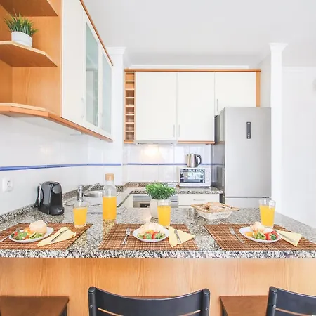Apartment In Albufeira Near Sea Beach * Albufeira
