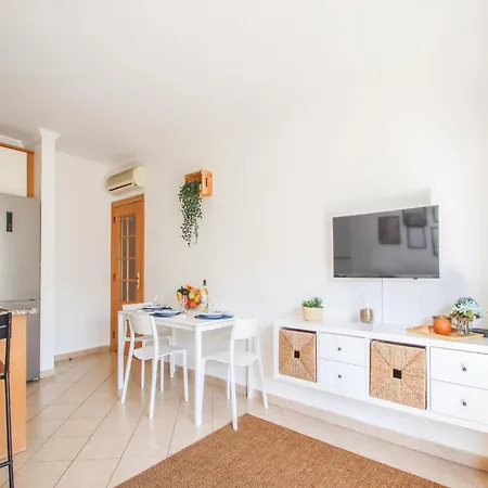 Apartment In Albufeira Near Sea Beach Apartment Albufeira